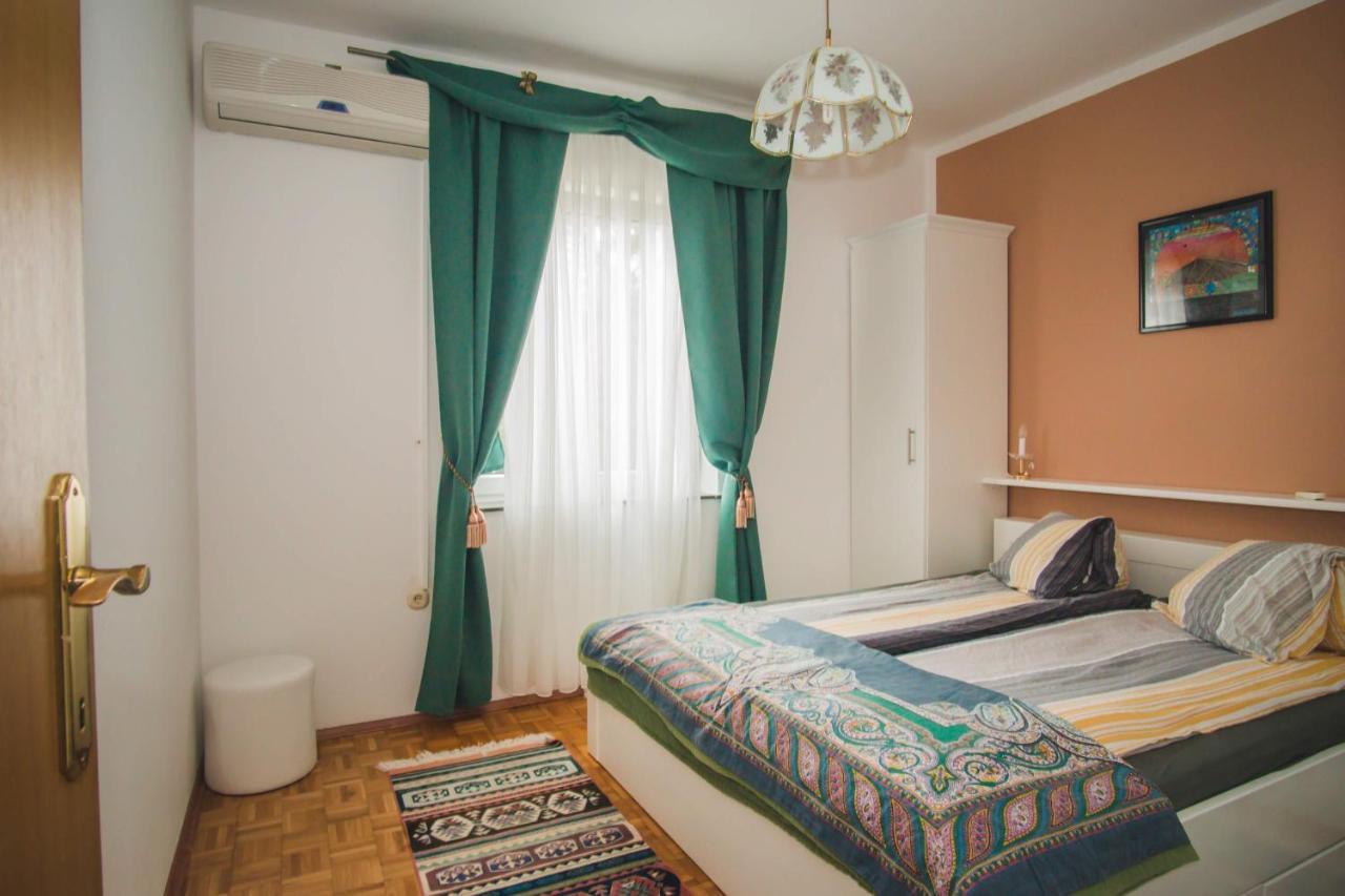 Apartmani Mili Malinska Exterior foto